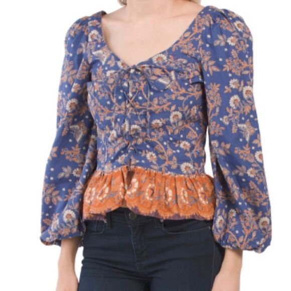 HOUSE OF HARLOW
Lace Up Long Sleeve Blouse - Picture 1 of 8